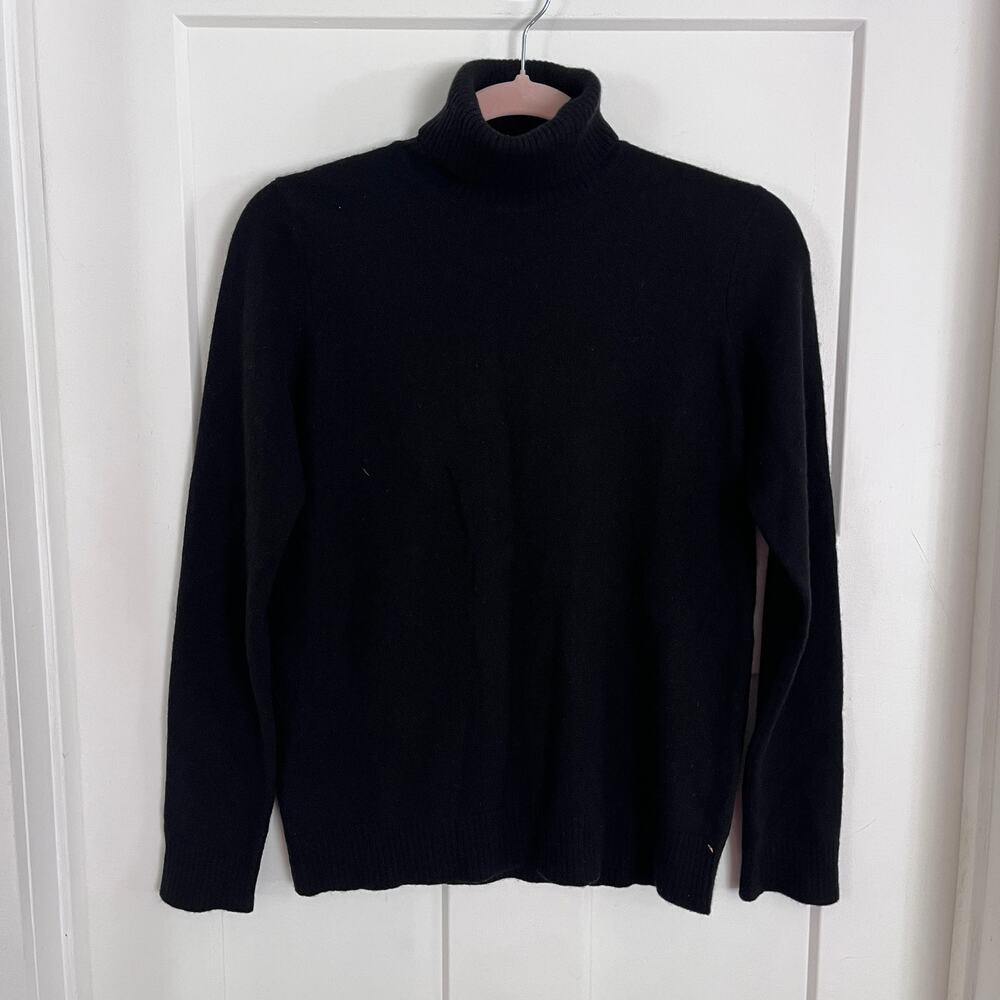 Neiman Marcus Black Cashmere Turtleneck Sweater